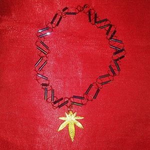 Marijuana leaf charm choker necklace, Choker 420